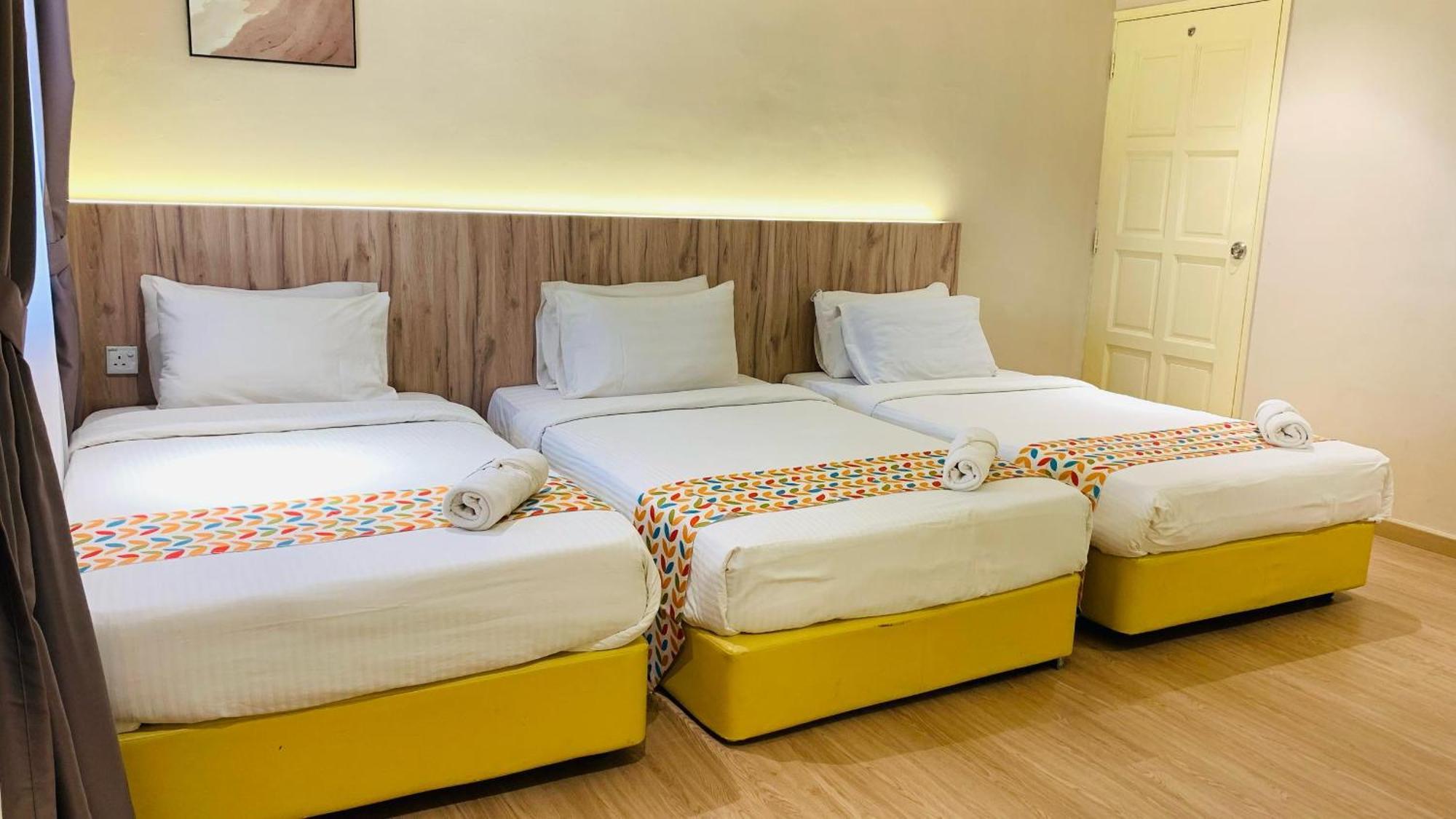 Rompin Beach Resorts Куала-Ромпин Экстерьер фото